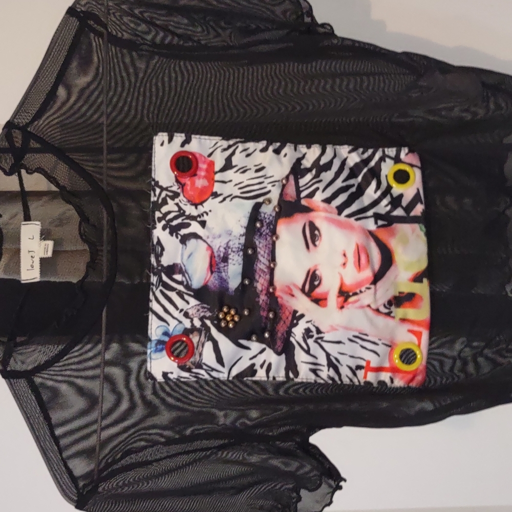 See-through T-shirt with print.